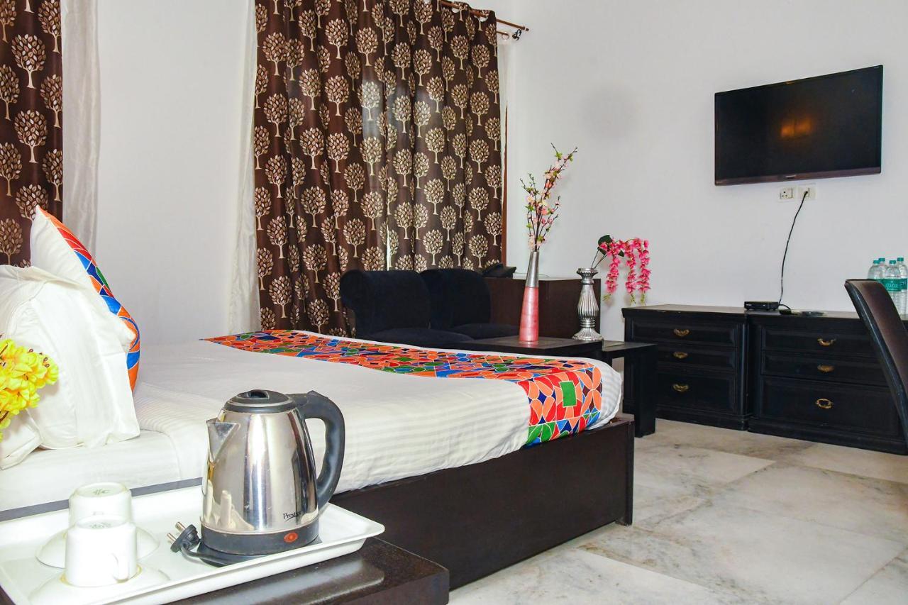 Fabhotel Premium Gurgaon Exterior foto
